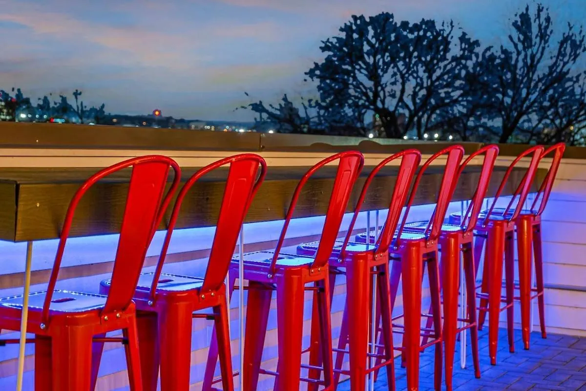 New Nashvegas Downtown Rooftop City Views 13Beds Nashville 0*,  ABD