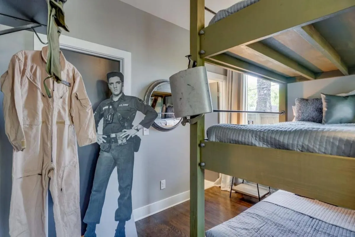 New Nashvegas Downtown Rooftop City Views 13Beds Nashville Tatil Evi