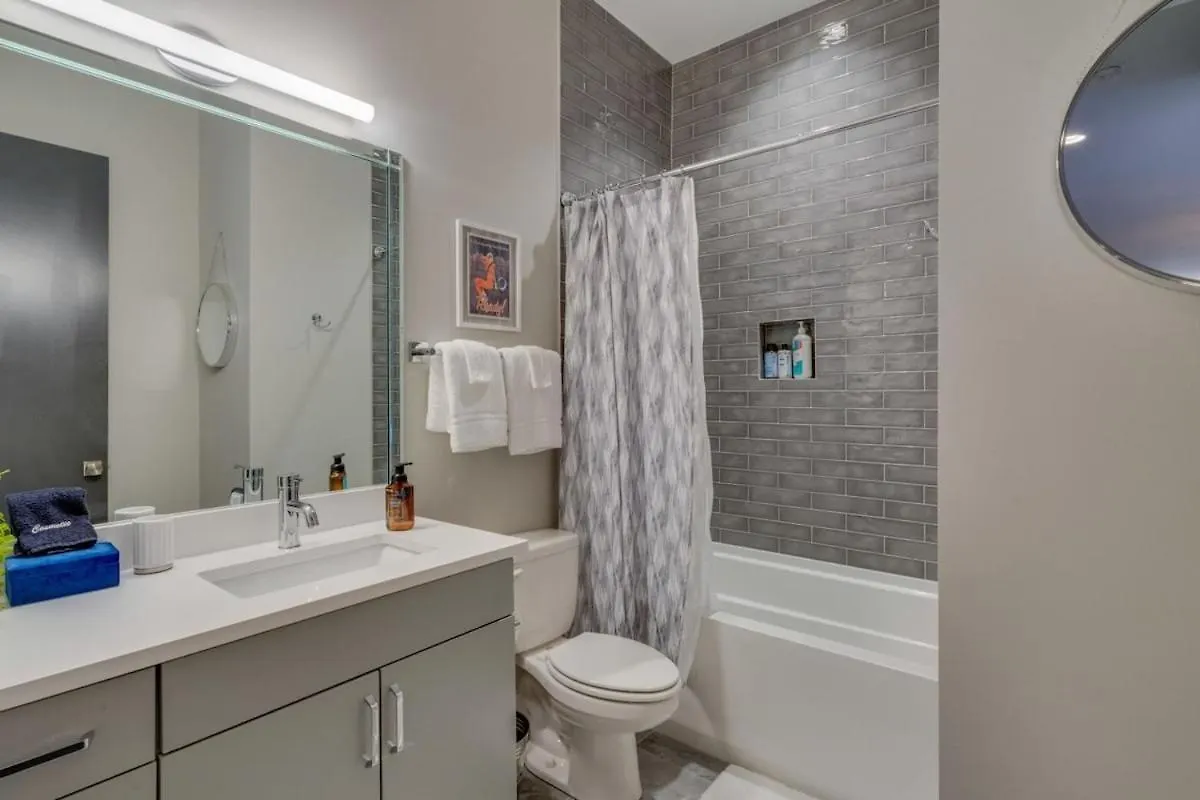 New Nashvegas Downtown Rooftop City Views 13Beds Nashville