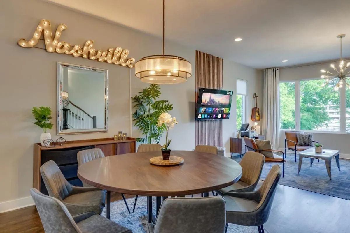 New Nashvegas Downtown Rooftop City Views 13Beds Нэшвилл Дом отдыха