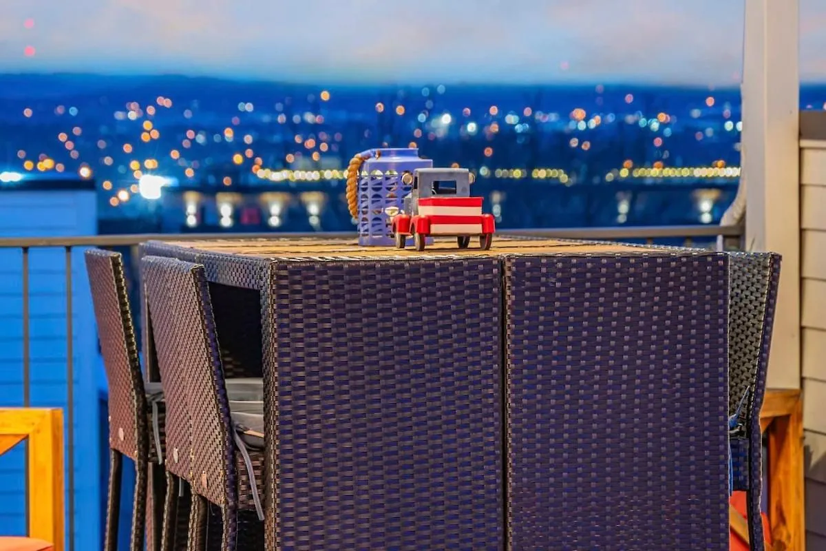 New Nashvegas Downtown Rooftop City Views 13Beds Нэшвилл Дом отдыха